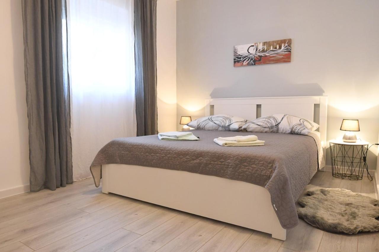 Apartment Karla Zadar Exterior photo